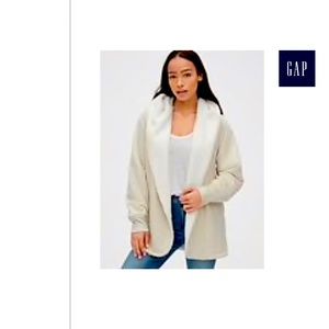 Gap Sherpa-lined COZY hoodie in French Terry Used